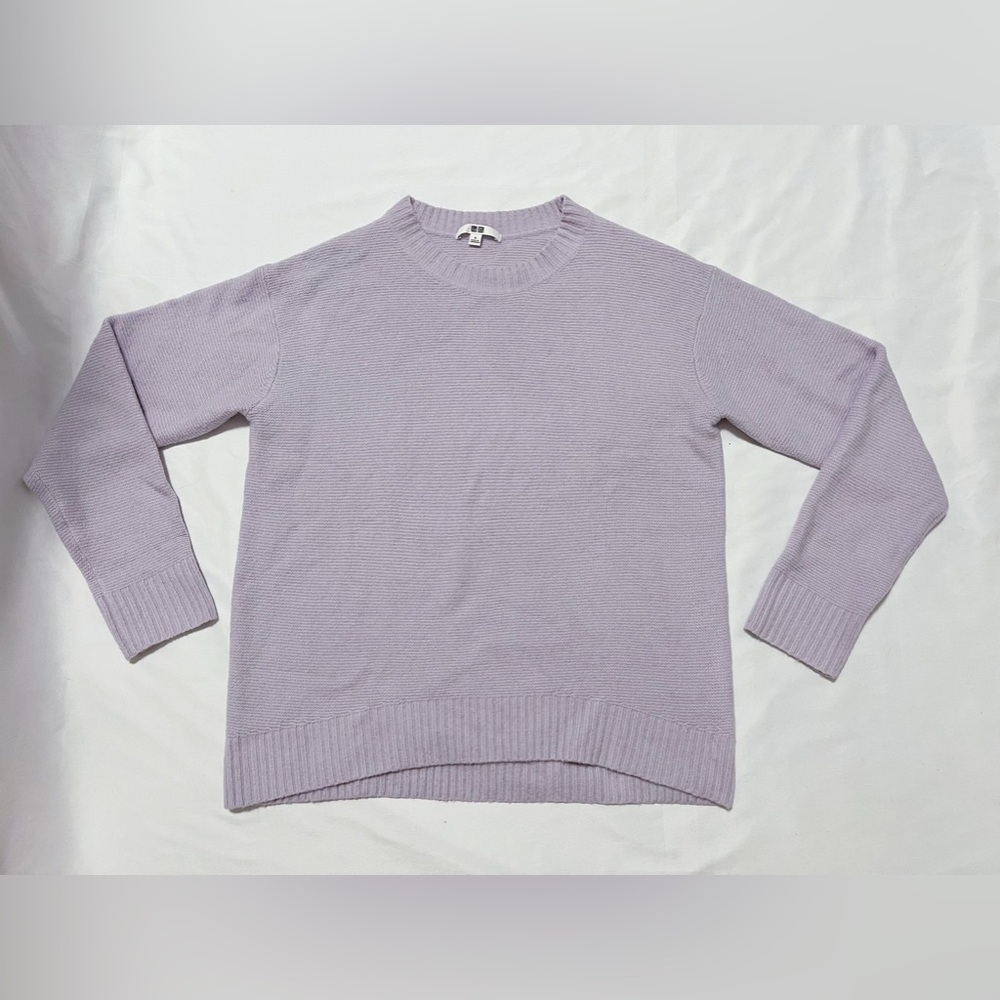 Uniqlo Light Souffle Yarn Relaxed Crew Neck Sweater